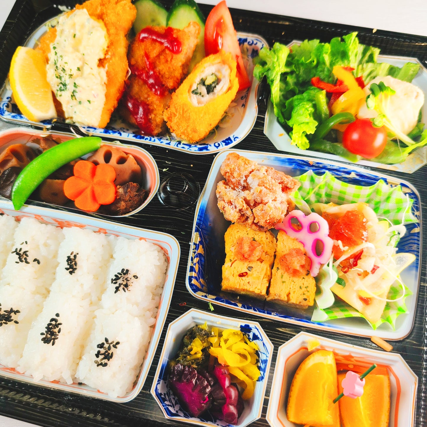 高級・和洋中松花堂弁当-弥生