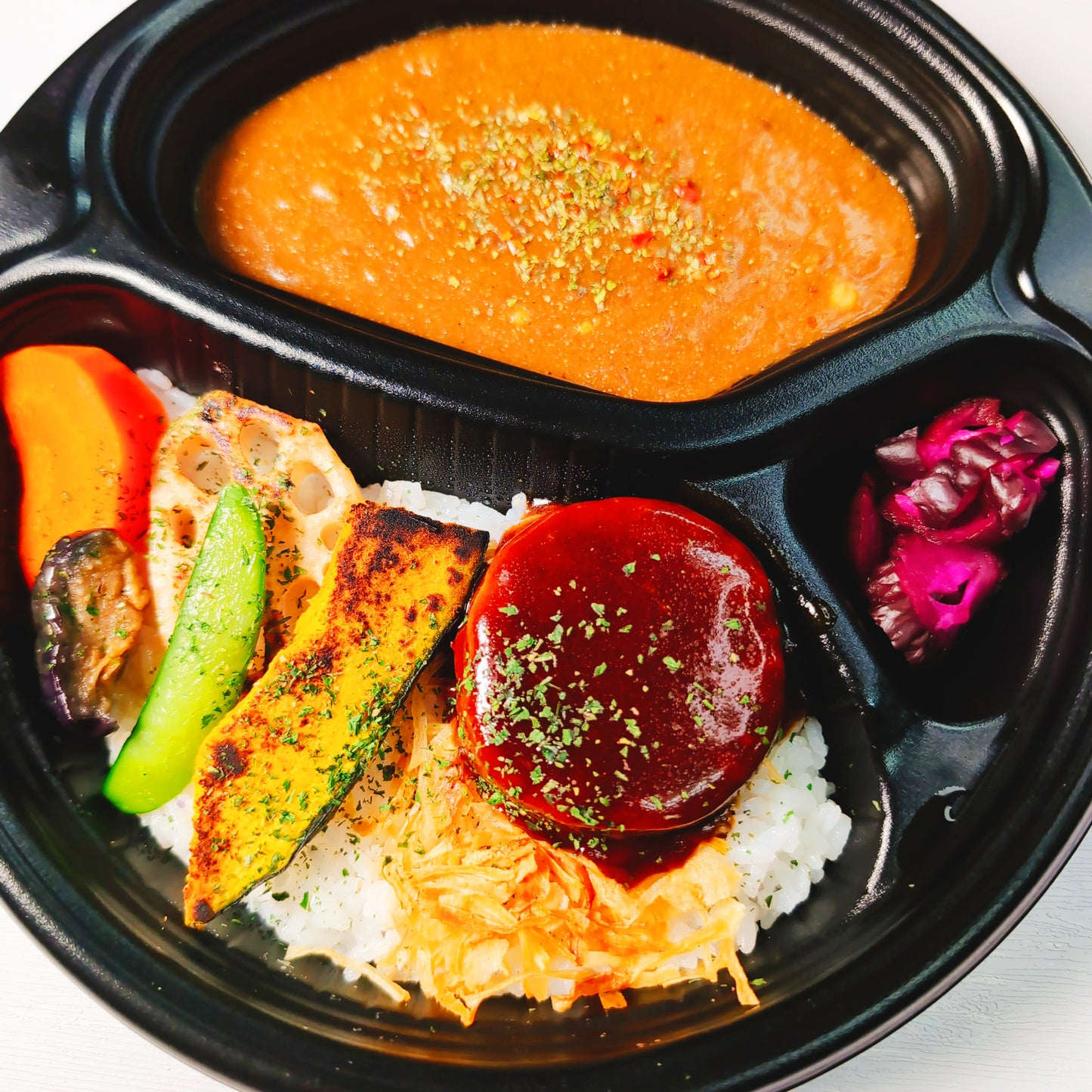 グリル野菜とハンバーグカレー&サラダセット